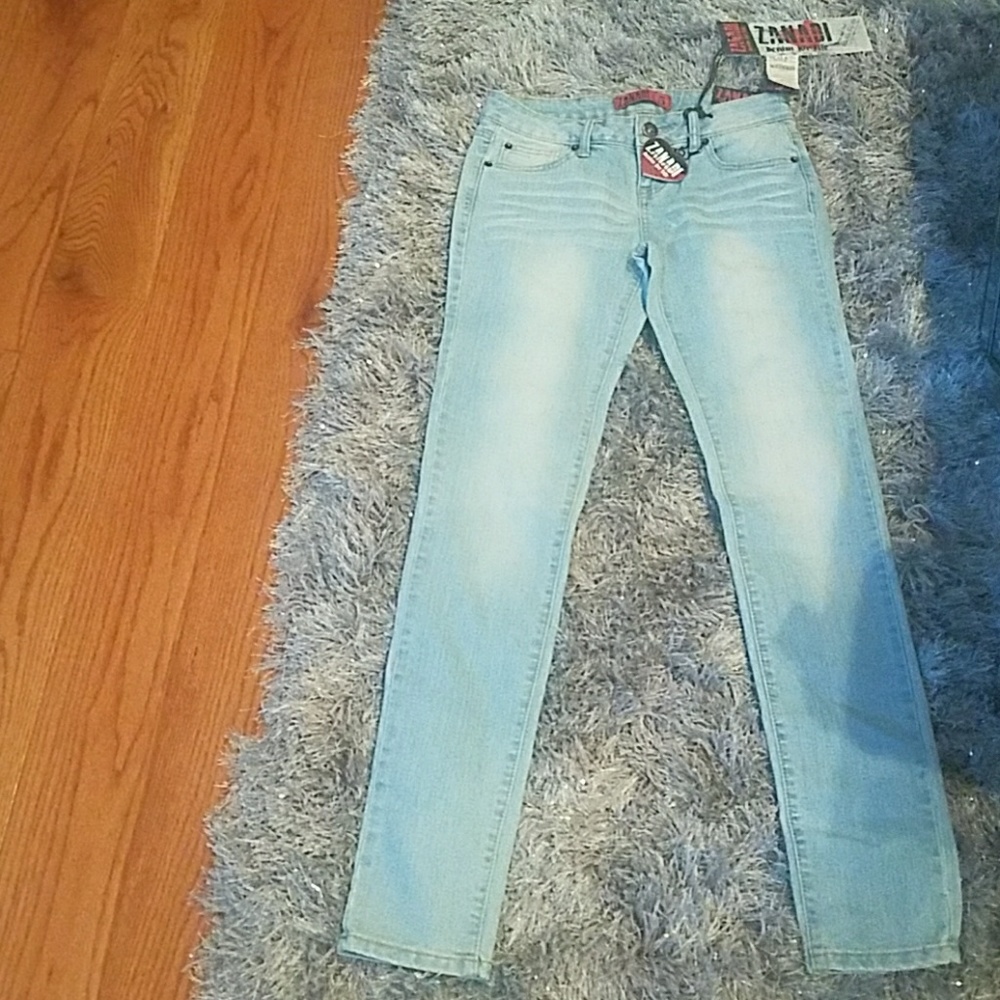Skinny jeans